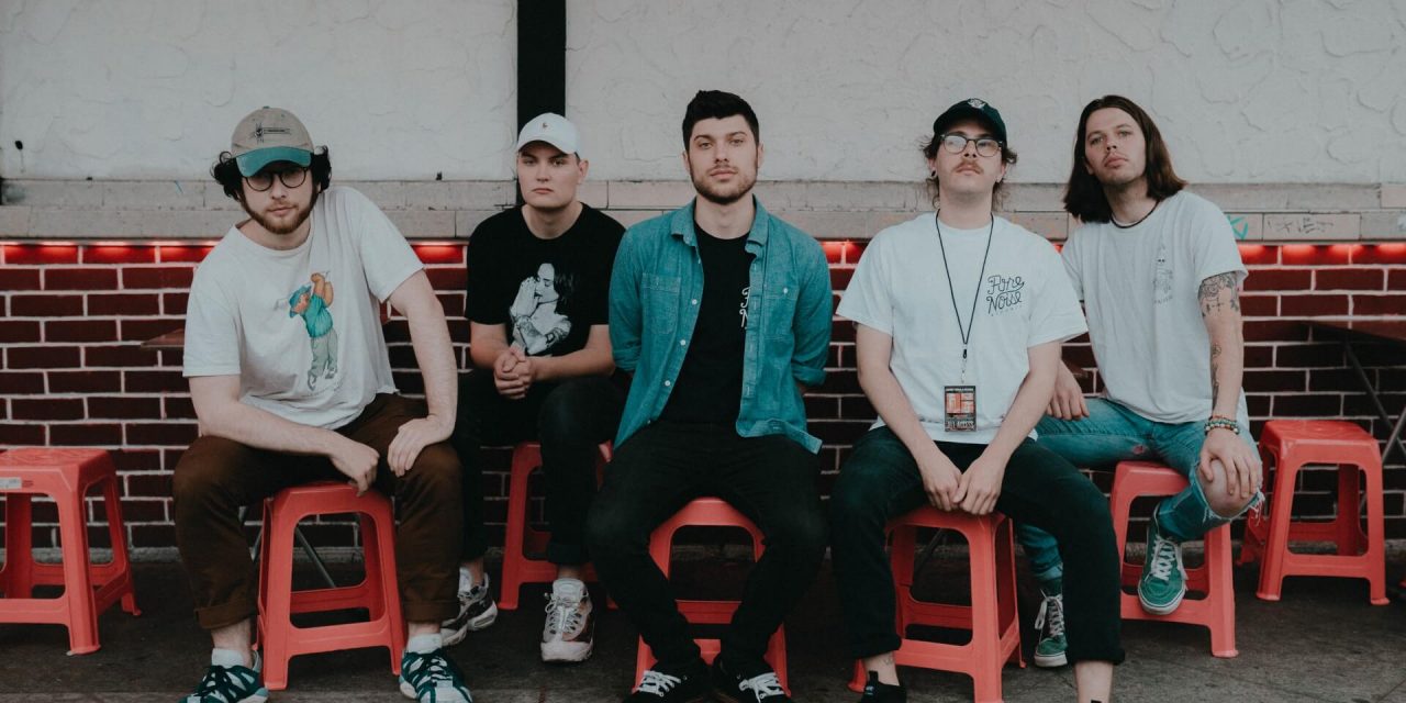 Belmont: Pop Punk Reflections From Chicagoland