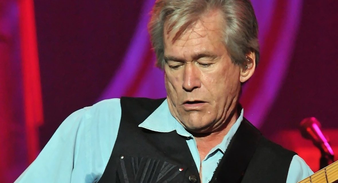 Legendary Singer/Songwriter/Guitarist BILL CHAMPLIN (Formerly of Chicago) Signs to Imagen Records