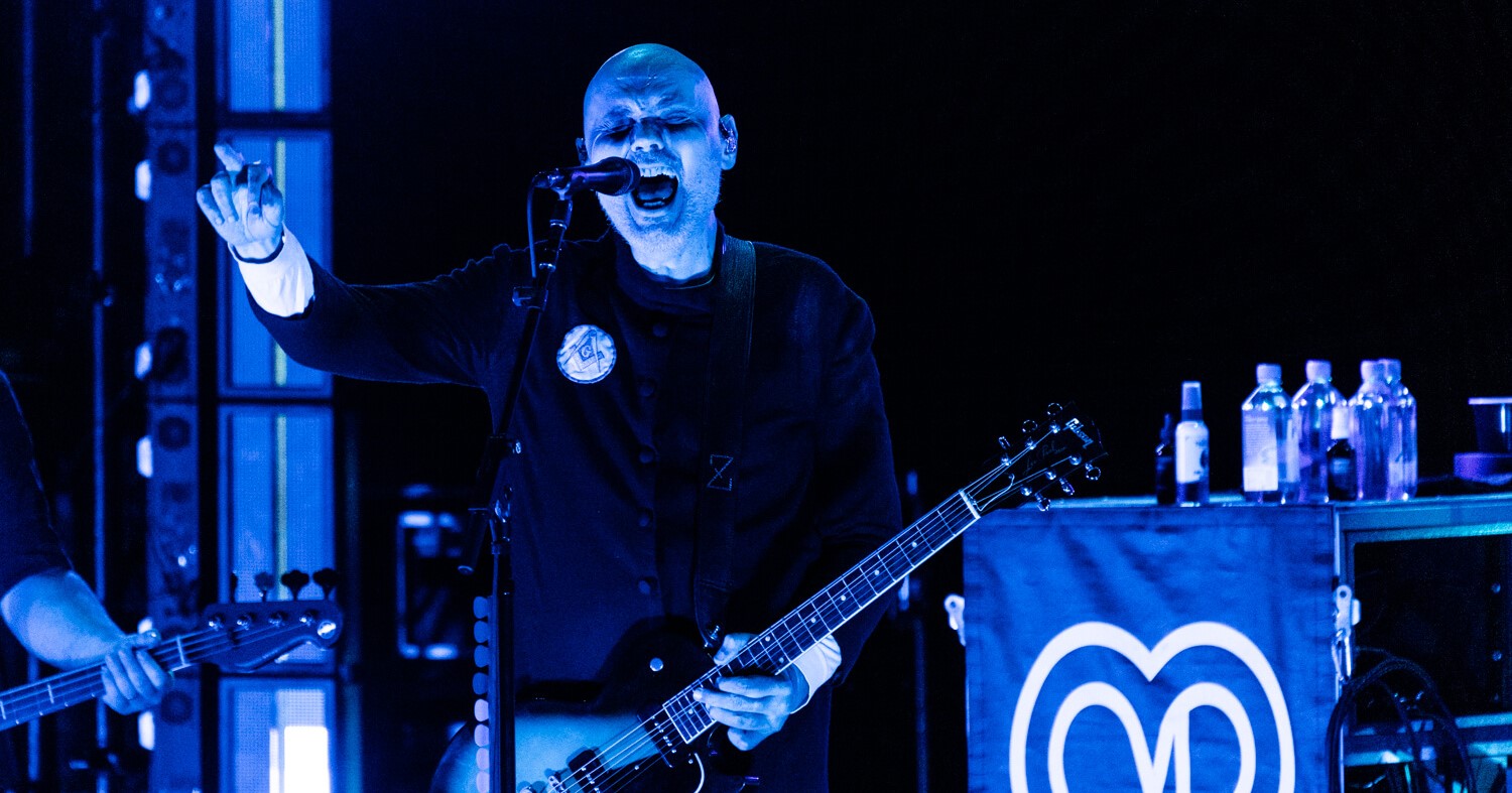 The Smashing Pumpkins at FivePoint Amphitheatre - Live Review and Photo  Gallery - Highwire Daze