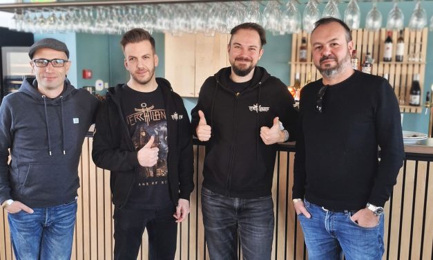 Terra Atlantica signs with Scarlet Records